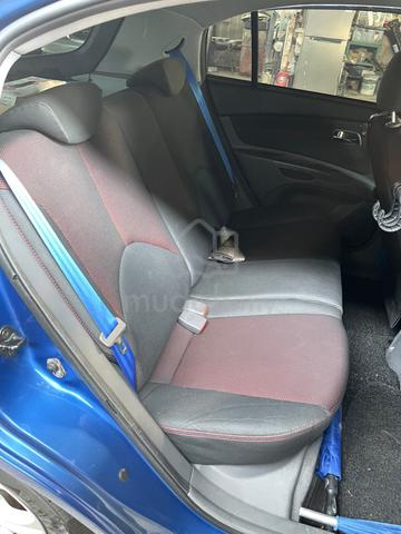 Kia RIO 1.4 (A) - 4