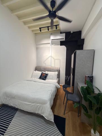 ROOM FOR RENT ✨Taman Serene JB NEAR CIQ 1