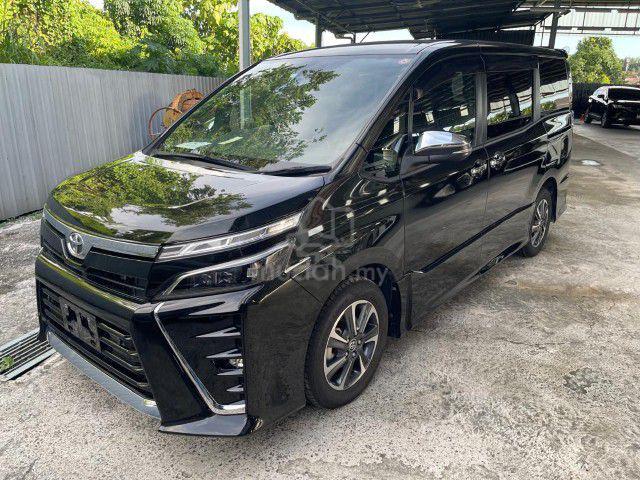 Toyota VOXY 2.0 ZS KIRAMEKI III 2021 - 1