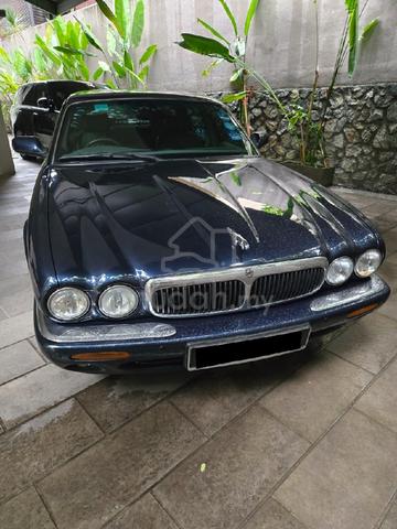 2001 Jaguar XJ8 3.2 (A) - 1