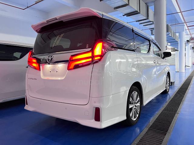 2022 Toyota ALPHARD 2.5 S TYPE GOLD II Rear TV - 3
