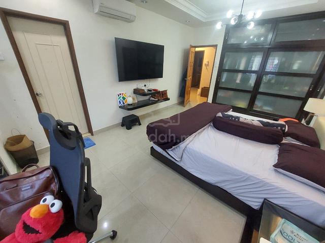 Medan Idaman Setapak, Free Space at Behind No House, Freehold, Guarded 1