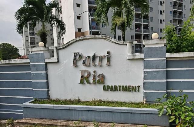 Putri Ria Apartment 1
