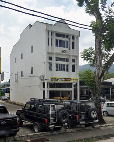 Jalan beserah shop lot for rent facing roadside 1