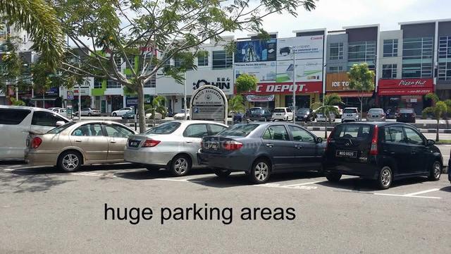 TWO STOREY SHOP LOT With MEZZANINE FLOOR 1
