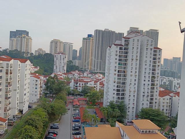 Pantai Hillpark 2 1