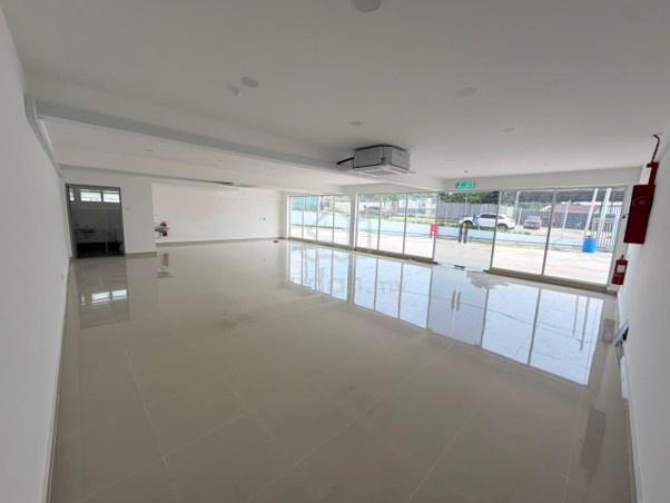 Kempas Detached Factory with Office Floor 1 Acre 1