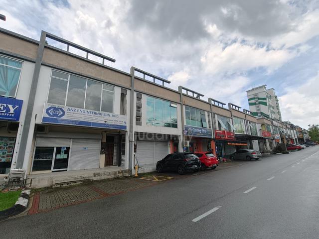 For Rent @ Desaru Shoplot 1