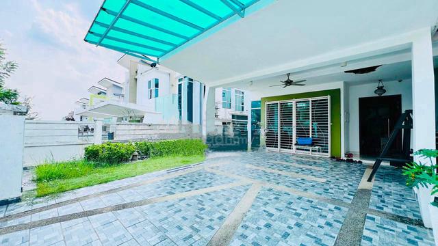 [34' x 118'] Double Storey Semi-D, Greenhill residence, Seksyen U10 1