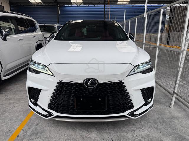 Lexus RX500h 2.4T F-Sport @ 371 hp combined - 2