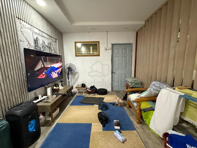 100 % LON ,Taman Malihah Satu Tingkat Corner Sudah Renovate Dan Extend 1