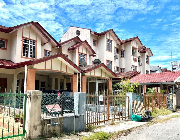 Rumah Teres 2 Tingkat 1