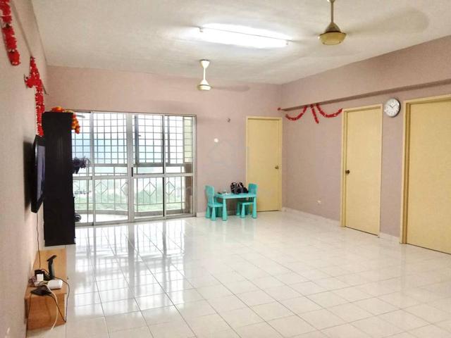 Zamrud Apartment 1