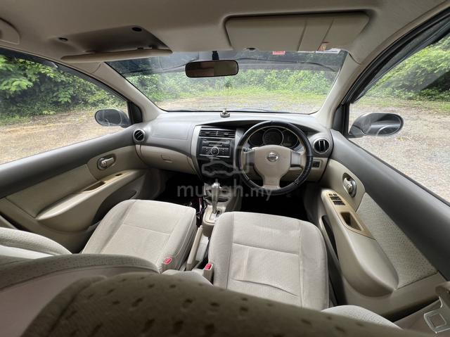 2010 Nissan GRAND LIVINA 1.6 PREMIUM/LUXURY (A) - 3