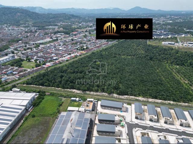 Valdor Industrial Land | 8 Acres 1
