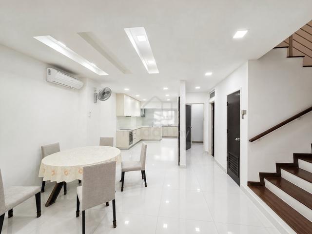 [FULL RENO EXT + WET DRY KITCHEN + GATED] Putra Bistari, Putra Heights 1
