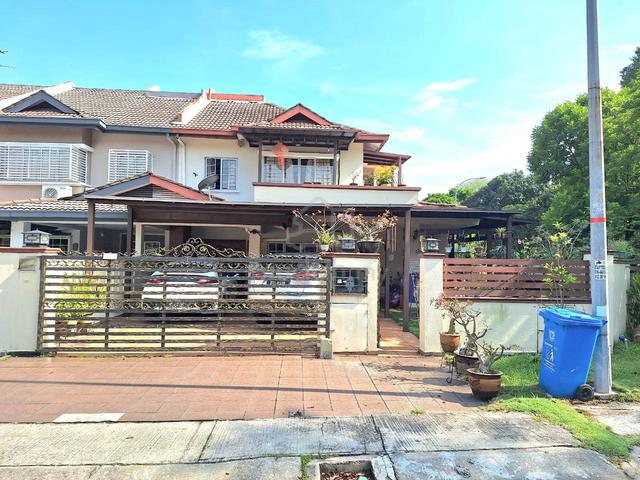RENOVATED Corner Double Storey Anggerik DORITIS KOTA KEMUNING 1