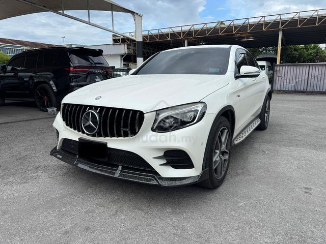 2017 Mercedes Benz GLC250 4MATIC COUPE AMG LINE - 2
