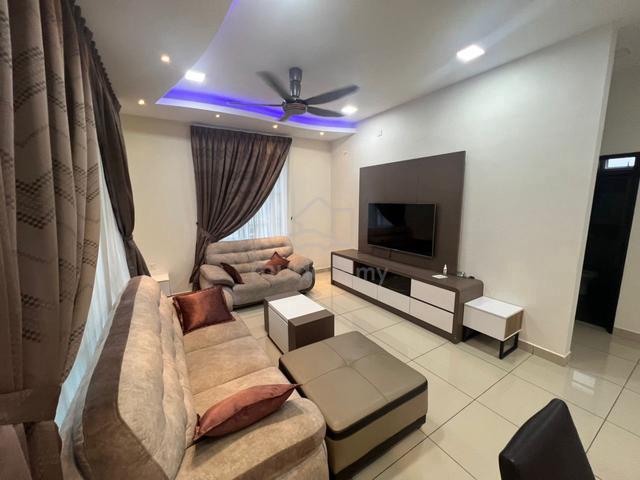M Condominium @ Larkin 1