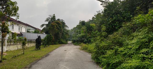3.7 Acres Land taman Jenderam Damai Dengkil selangor 1