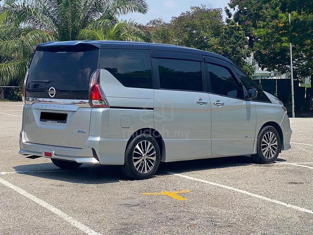Nissan SERENA 2.0 H/PREMIUM HIGH-STAR LOAN KEDAI - 3