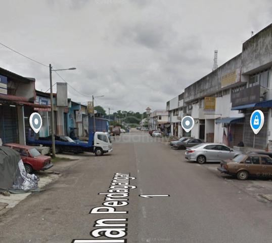 Taman Universiti - 1.5 Storey Terrace Factory For Rent 1