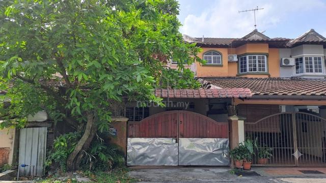 Cheapest Renovated Double Storey Taman Sri Tanjung 20x70sqf Semenyih 1