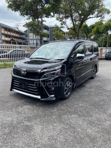 2021 Toyota VOXY 2.0 ZS KIRAMEKI III (A) - 4