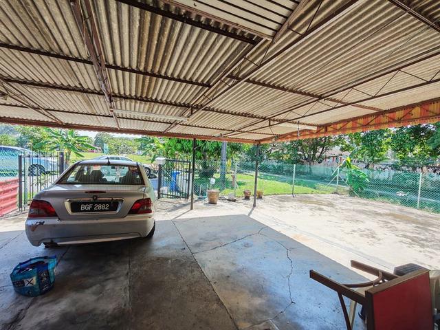 CORNER LOT SINGLE STOREY Teres 1 Tingkat Seksyen 18 Shah Alam 1