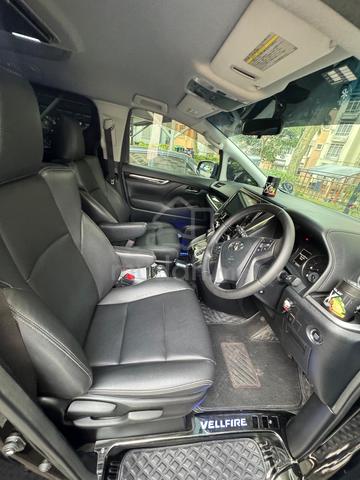 2015 Toyota VELLFIRE 2.5 ZA (A) - 4