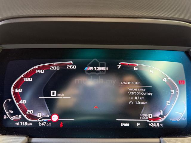 2023 BMW M135i 2.0 8K KM ONLY UNREGISTERED UNIT - 4