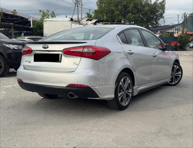 2016 Kia CERATO 2.0 YD(A)FREE 3 TAHUN WARRANTY - 2