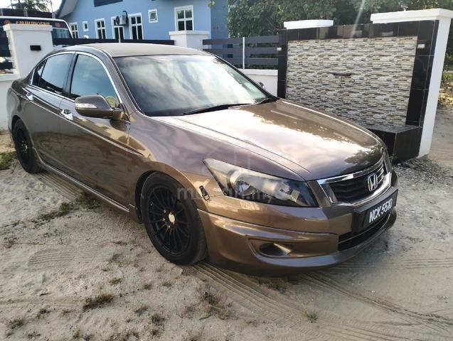 2010 Honda ACCORD 3.5 V6 (A) - 1