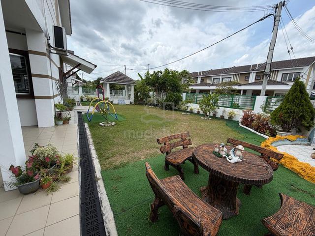 BANDAR PUTERA INDAH Corner Size Besar Full Loan Available 1
