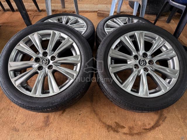 Sport Rim 18 Second Original Toyota Golden Eye - photo 3 of 6