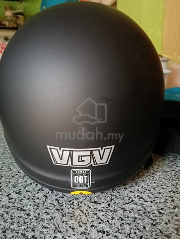 Helmet full face - photo 3 of 4