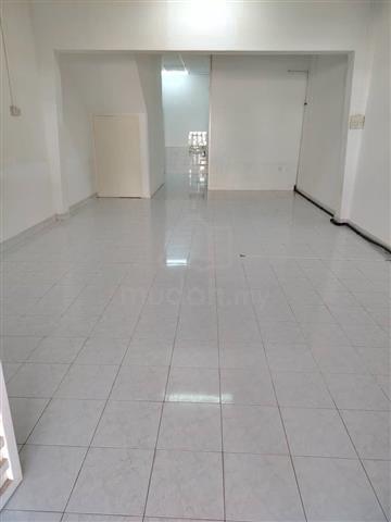 Goergetwon 2 sty Terrace ,Land 1770sf ,Facing North East ,Near Gurney 1