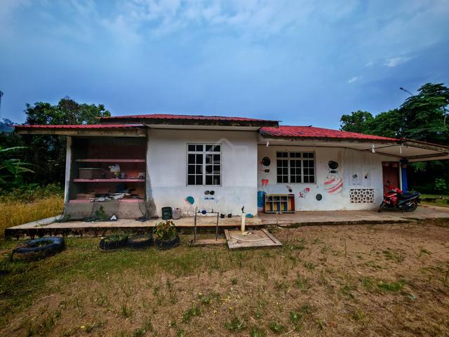 Rumah Teres Kg Kuala Nal, Kuala Krai 1