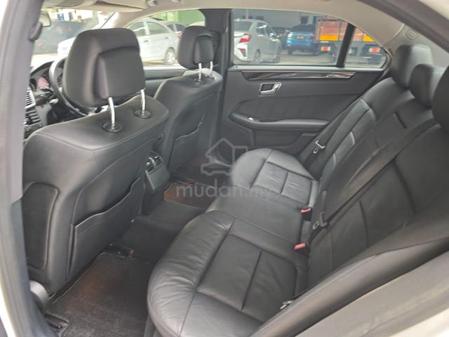 2010 Mercedes Benz E250 CGI AVNTGRDE W212 1.8 (A) - 4