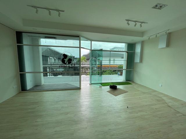 Office for Rent at Taman Kota Laksamana 1