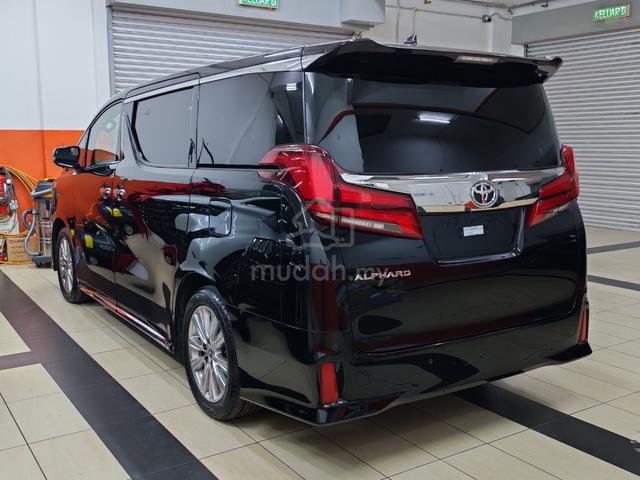 2022 T.Alphard 2.5 Type Gold -Many unit available - 3