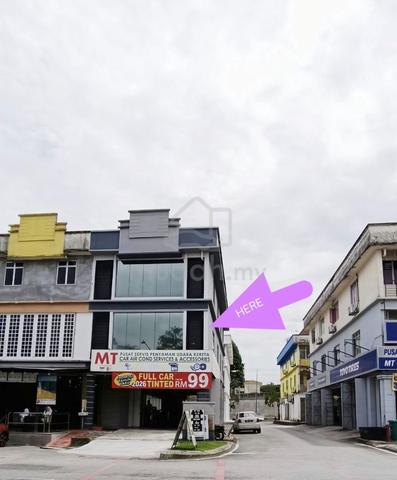 For Rent Open Facing Office Lot at Sek 23 Shah alam , Selangor 1