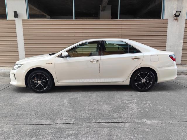 2015 Toyota Camry Hybrid 2.5 Luxury (A) - 5