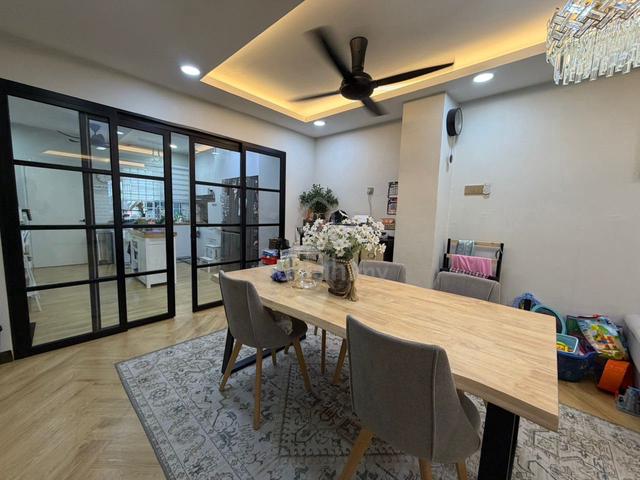 Scientex Kulai @ Kelapa Sawit Double Storey End Lot - Medium Cost 1