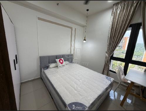 Middle Room at Petaling Jaya @Centre Park Damansara 1