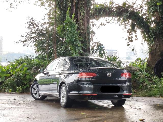 2018 Volkswagen PASSAT 1.8 TSI COMFORTLINE (CKD) - 4