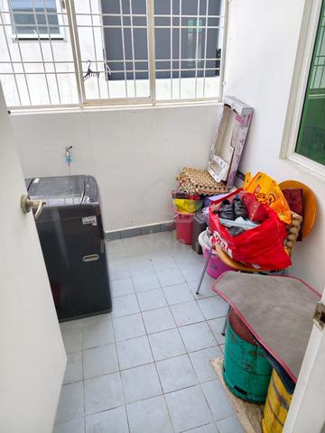 Lembah Shantung Apartment 1
