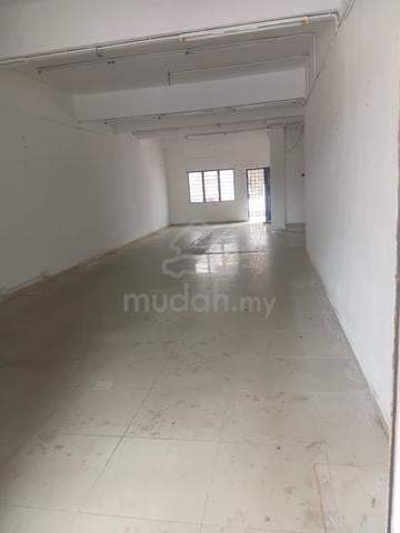2 Storey Shoplot For Rent at Taman Sri Indah,Balik Pulau, Penang  -Lan 1