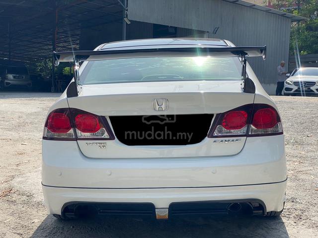 2011 Honda CIVIC 1.8 i-VTEC (A) - 4