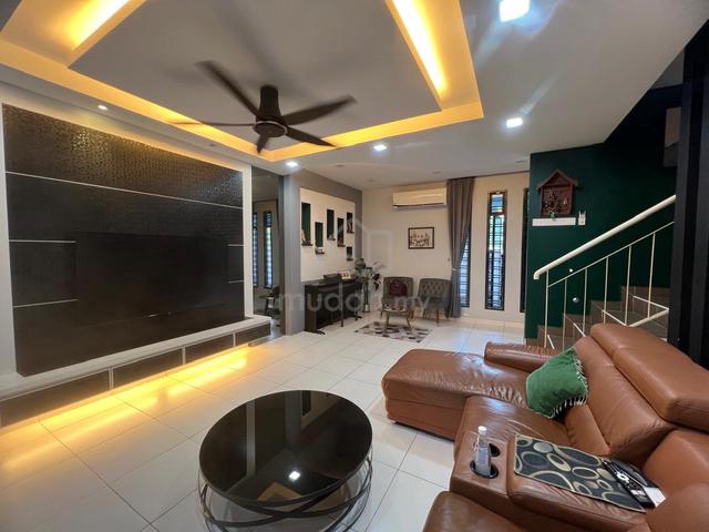 Taman Pulai Hijauan Double Storey Terrace House 1